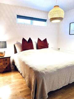 Lovely 2 bedroom apartment with a large own patio - Garðabær - 8