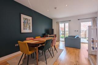 Adelphi Townhouse Contemporary 2 Bed 1 bath 1 WC - Manchester - 9