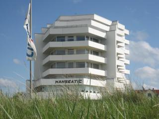 Seeappartement Friesenglück in der ersten Reihe direkt am Duhner Sandstrand - renoviert im März 2025 - Cuxhaven - 0