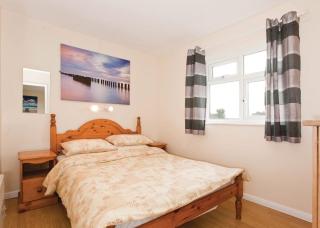 Anglesey Bungalows - Trearddur - 1
