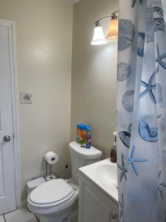 Private Queen Bedroom C shared common spaces - Fort Pierce - 6