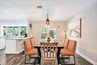 Wonderful 4BR and 3BA Villa Pool Jacuzzi near Beach - Hollywood - 1