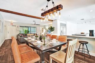 Wonderful 4BR and 3BA Villa Pool Jacuzzi near Beach - Hollywood - 2