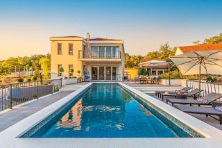 Ferienhaus In Dugopolje Mit Privatem Pool - Dugopolje - 9