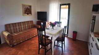 Gemütliches kleines Haus mit Klimaanlage, Wifi und entspannender Terrasse - Bužinija - 5