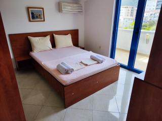 Glory Suites - Budua - 8