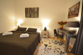 Grand Luxury - Sammlung Hastalska - Prague - 9