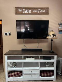 Cozy Cabin in the Pines! Close to the Polar Express, Grand Canyon & Bearizona - 1