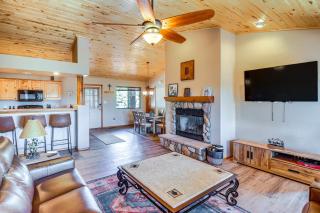 Near Lakes and Trails Pet-Friendly Cabin in Arizona - 7