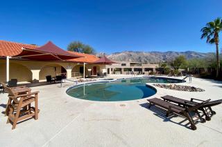 Tucson Townhome with Mountain View, Pool Access! - 8