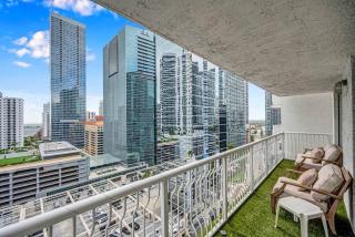Incredible 1 BED 1 BTH • Brickell • Ocean View - Miami - 6
