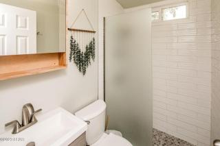 Picture Perfect at Sam's Beachcomber on the Island - 2