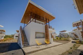 Gran Pacifica Beach Resort & Homes - 3