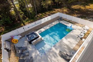 Auroro 6 BR Elevator Theater Rec Room Pool & Hot - Corolla - 6