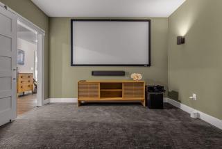 Auroro 6 BR Elevator Theater Rec Room Pool & Hot - Corolla - 4