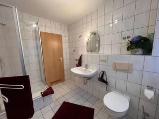 "Bernsteinfinder" Whg 1 Darßer Weg 30 a - Zingst - 2