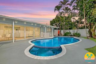 Casa Azul 4Bed 2Bath Home with Heated Pool & Spa 1304 - Hollywood - 0