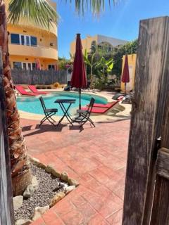 12A-New 2BR 2BA, Beautiful First Floor Condo, Pool - San Carlos - 0