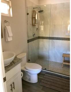 12B - New 2BR, 2BA, Middle Floor Condo, Pool - San Carlos - 9