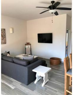 12B - New 2BR, 2BA, Middle Floor Condo, Pool - San Carlos - 8