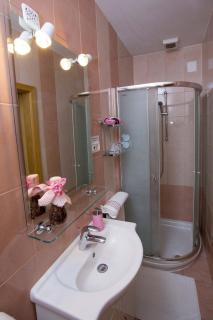 Rooms Kapelj - Postojna - 2