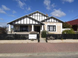 Bungalow at the Beach - Stansbury - 0