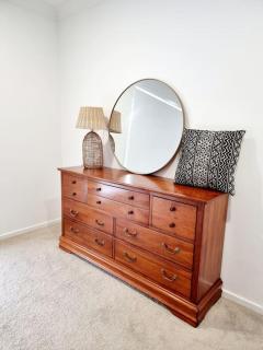 5-Bedroom House: Ensuite, Netflix, Prime Location - 6