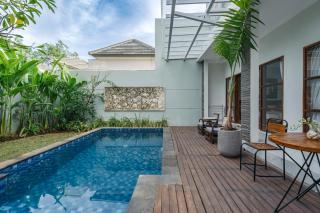 Villa Putih Jimbaran - Jimbaran - 5