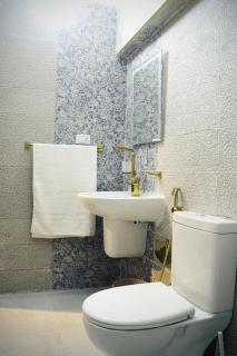 Town View Studios - 4