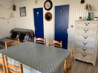 Chalet confortable à 400 m de la plage avec 3 chambres et terrasse – 6 couchages - FR-1-784-8 - Gruissan - 8