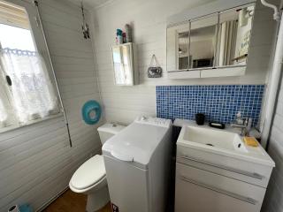 Chalet cosy 9 pers à 250m plage, terrasse, parking, proche commodités - FR-1-784-16 - Gruissan - 5