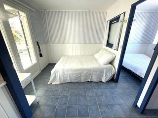 Chalet à 200m de la plage - Terrasse, TV, Parking, 4 Couchages - Option Étages, 12 Couchages - FR-1-784-22 - Gruissan - 2