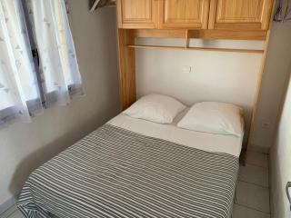 Chalet cosy à 400m de la plage avec terrasse et parking - 2 chambres, 4 pers. - FR-1-784-17 - Gruissan - 3