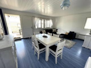 Chalet spacieux à 200m de la plage avec terrasse et parking – 8 couchages - FR-1-784-21 - Gruissan - 5
