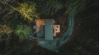 Pacific Bin - Hot Tub, Secluded Forest Getaway - Monroe - 5