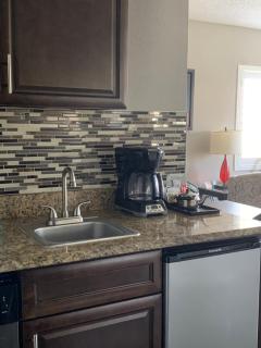 Great Location Studio Pool/Lake View Orlando I-Drive - 0