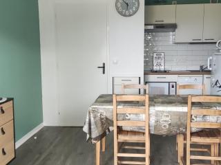 Appartement rénové 4 pers, proche pistes, balcon sud, Autrans - FR-1-737-80 - 0