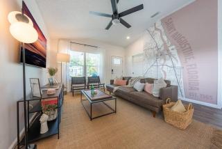 Luxury Bungalow in STA Pet friendly - St. Augustine - 0