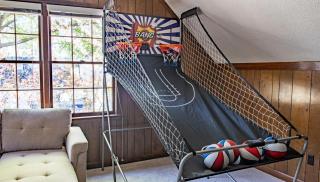 The Kirby House: King Bed, Hot Tub, Game Rooms, Gym - Memphis - 3