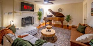 The Kirby House: King Bed, Hot Tub, Game Rooms, Gym - 7