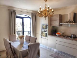 2 Bedroom Apartment Close to Centre & Seafront - St Paul's Bay - 0