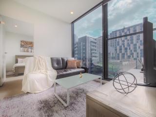 Delightful 1br On Bouverie St Close To Mel Uni - Melbourne - 0