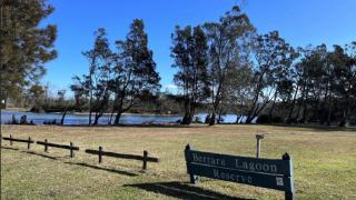 Sought After Location Quiet Village Of Berrara - Berrara - 8