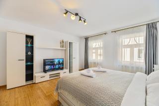Ceahlau Cozy House with Terrace, Bbq & Free Parking - Braşov - 9