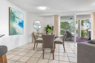 4 Parkshores Coastal Retreat Close to Beach Private Outdoor Spaces - Sunshine Beach - 4