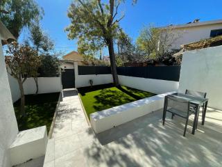 Petite Maison à la Loubiere avec jardin, clim et parking - Tolone - 8