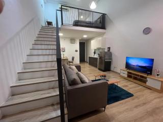 Emporis Duplex Cozy SoHo WiFi Easy Check-in - Petaling Jaya - 0
