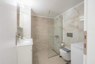 Kastela's Harbor Retreat with Jacuzzi - Le Pirée - 4