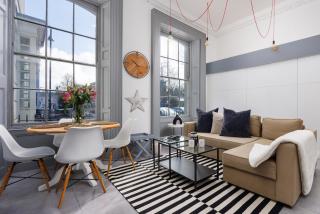 Stunning Boutique Plymouth Apartment - By RWY & Sea - Parking - Habita Property - Plymouth - 0