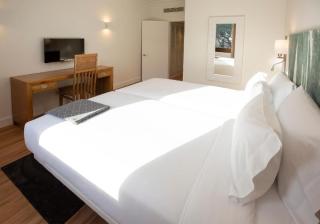 Hotel Eden Park by Brava Hoteles - Riudellots de la Selva - 9